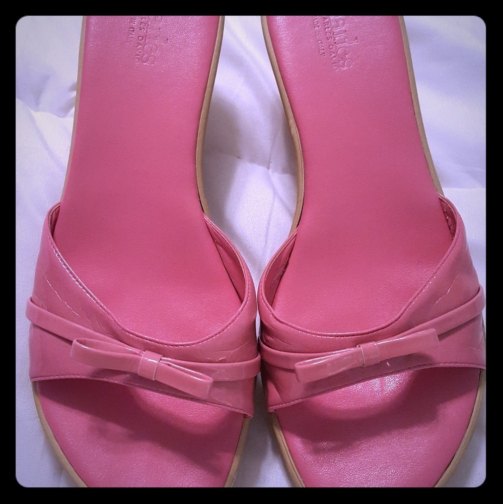 CHARLES by Charles David Pink Bow Wedge Slides