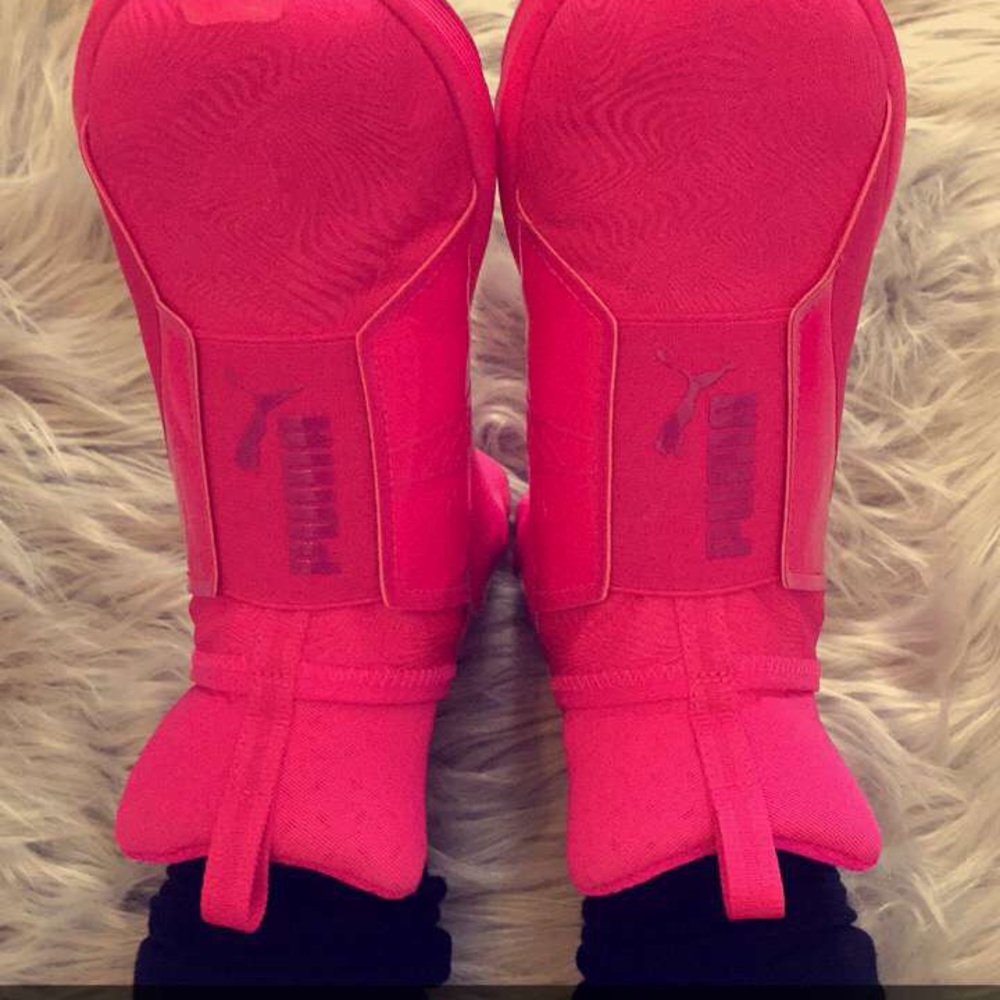 Meet your Posher, Brenda