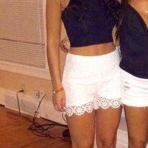 White flower lace shorts