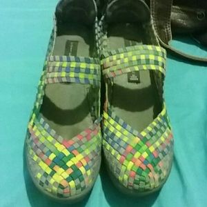 Dress shoes/ high heels