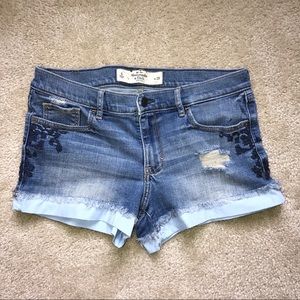 Abercrombie & Fitch Embroidered Shorts