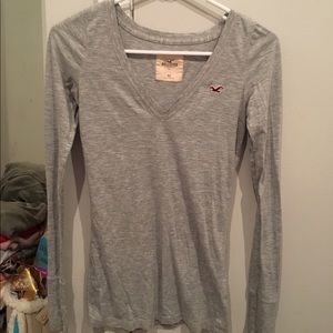 Hollister long sleeve V-neck shirt