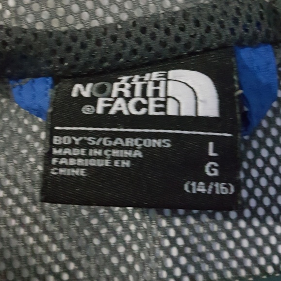 The North Face Boys' Resolve Reflective Rain Jacke - Picture 4 of 4