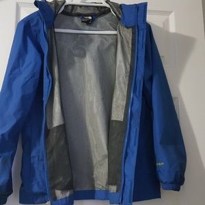 The North Face Boys' Resolve Reflective Rain Jacke