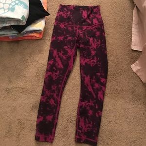 Lululemon yoga capris