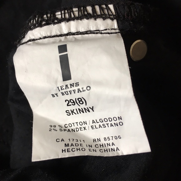 Embossed, patterned black skinny pants (29/8) - Picture 3 of 5