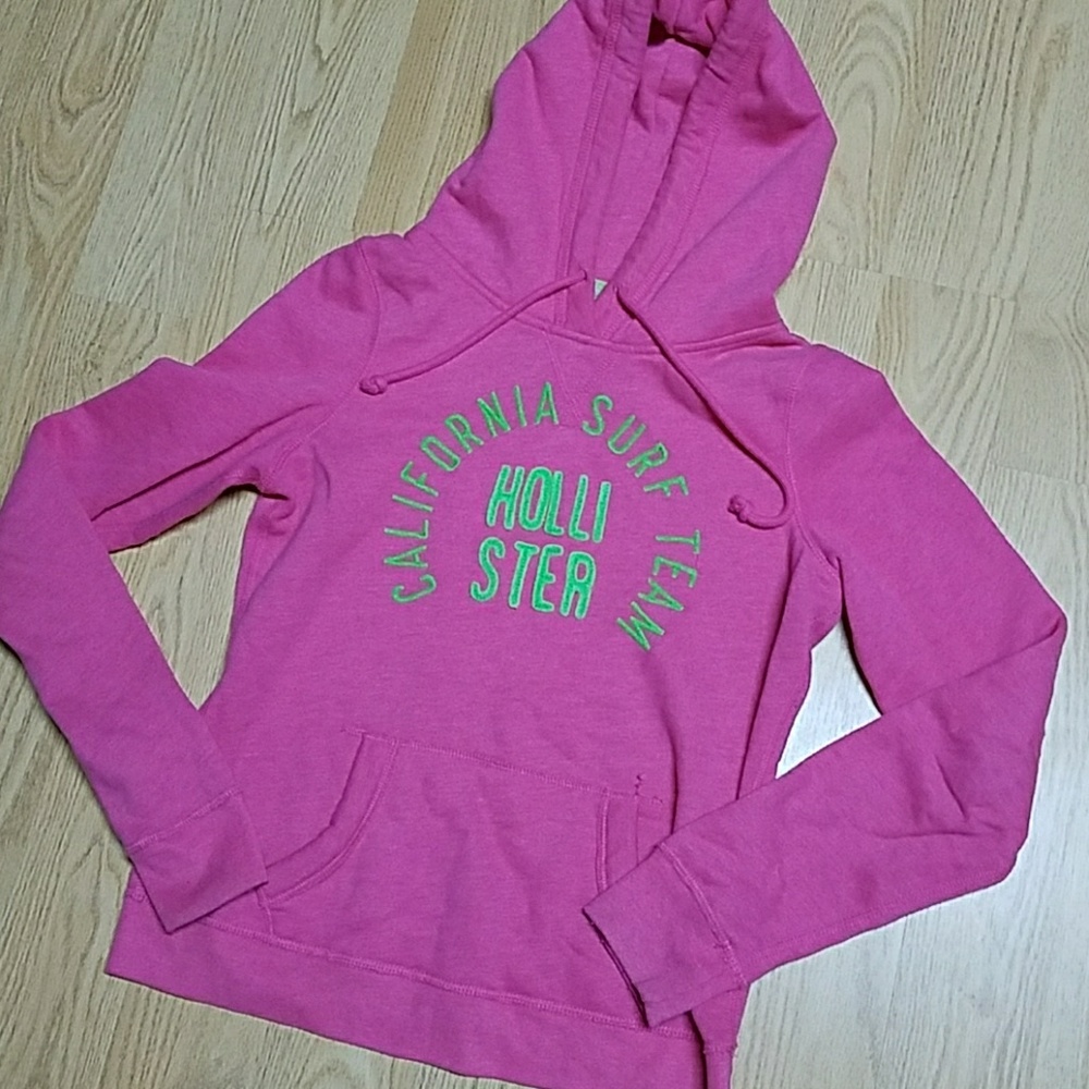 SOLD  Pink Hollister Sweatshirt Size Small