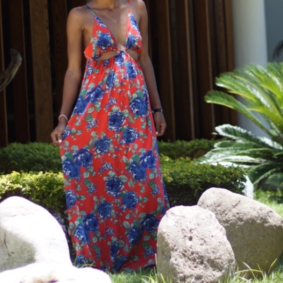 Summer dress - Picture 2 of 3