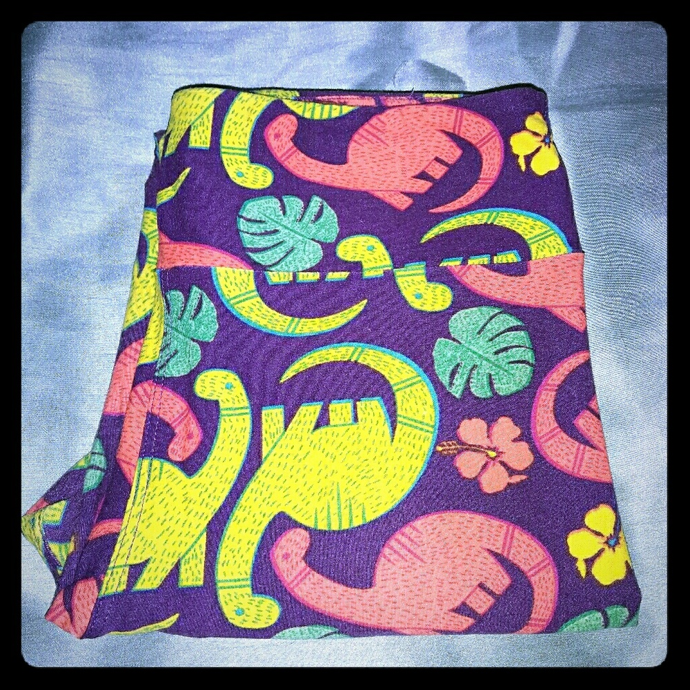 OS lularoe Dinosaurs