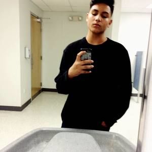 Meet your Posher, Andres