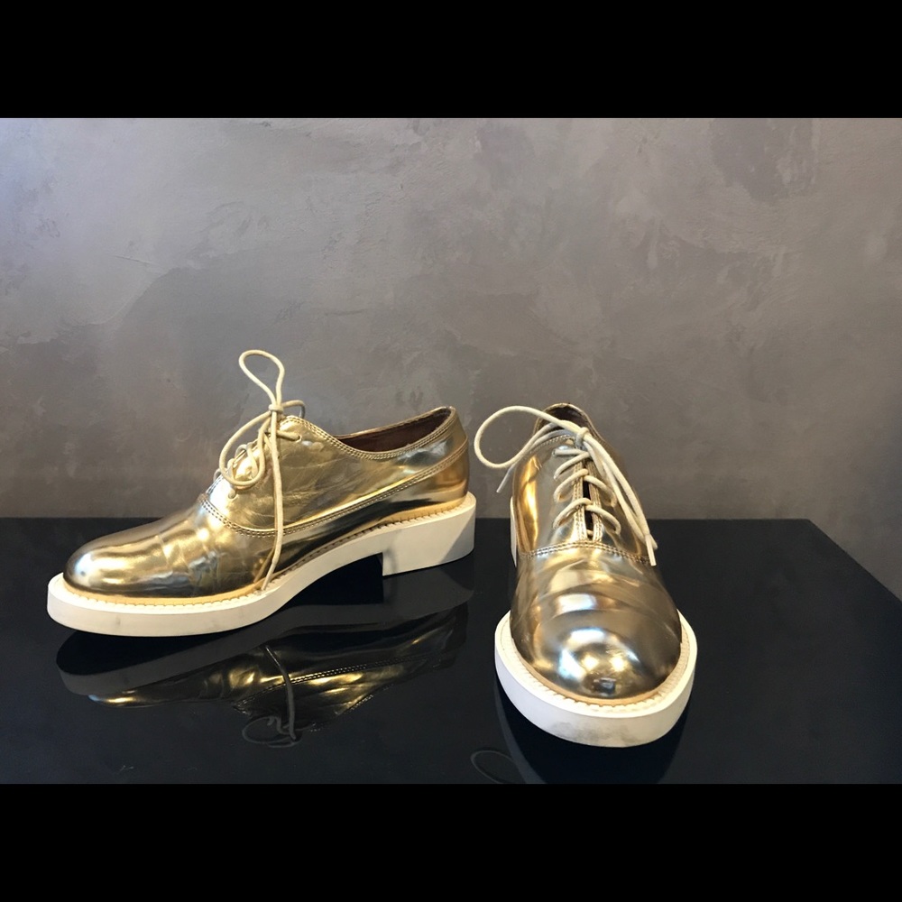 Zara Gold Lace-Up Oxfords