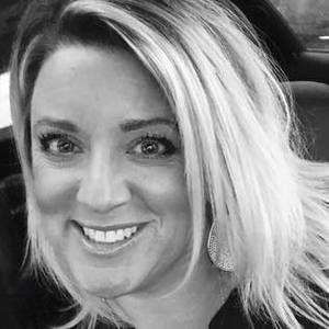 Meet your Posher, Carrie