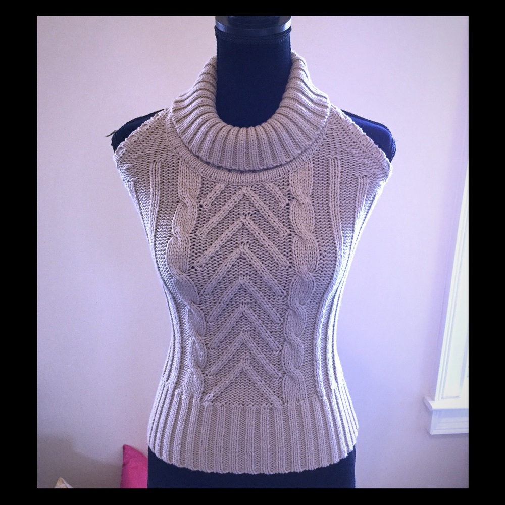 Y.A.R.N. Brand turtleneck halter sweater