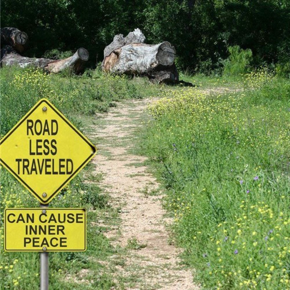 Meet your Posher, Lora