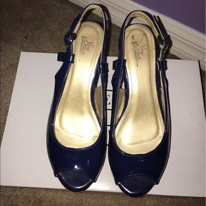 Navy blue wedges