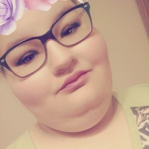 Meet your Posher, Hailey