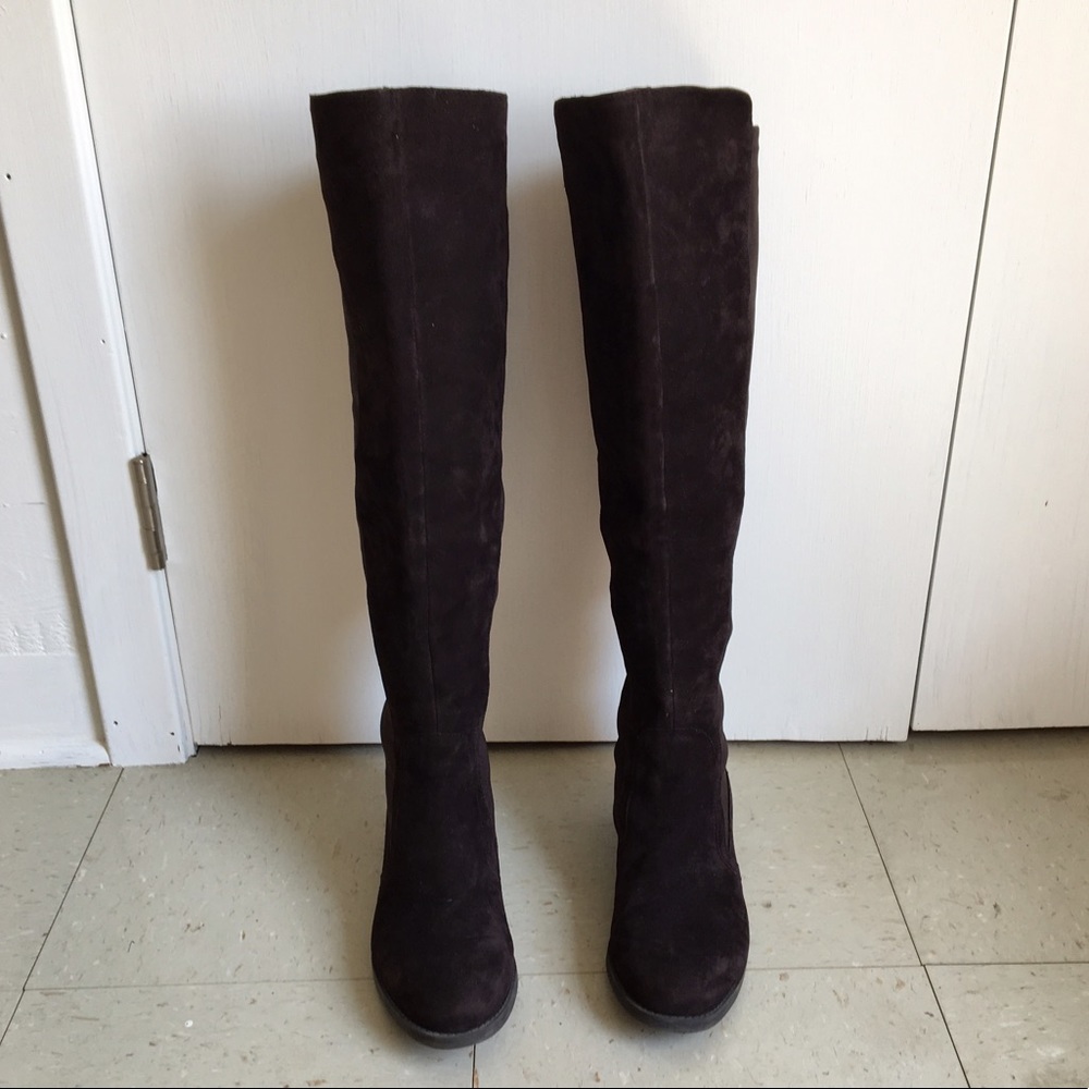 Knee-High Brown Suede Boots