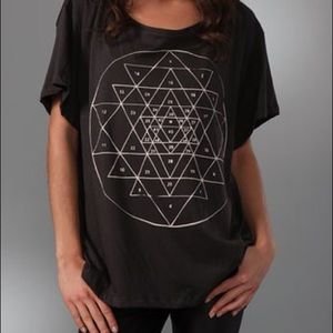 🆕 Slouchy Yantra Top / Baggy T-Shirt