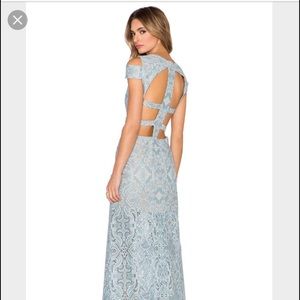 Bcbg maxaria Ava cut out gown (frost)