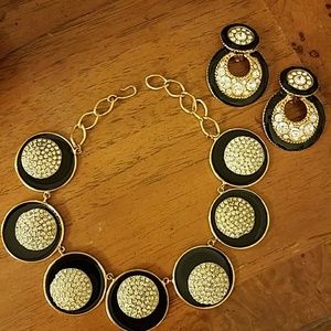 REDUCED:Gorgeous vintage necklace and earrings