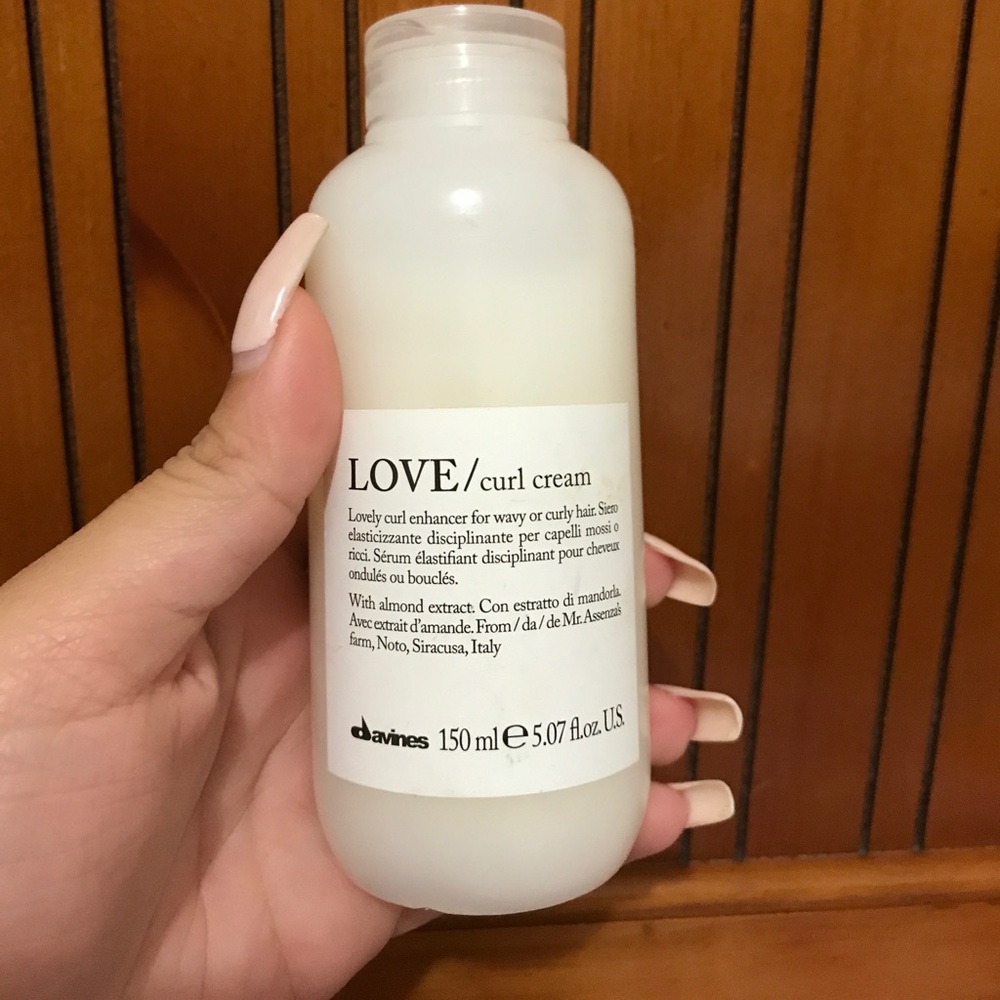 Davines love curl cream