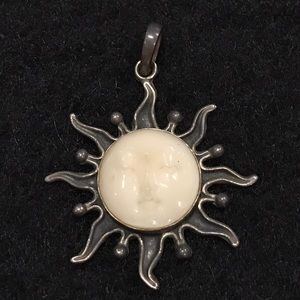 🌞Carved Bone Sun Face Pendant🌞