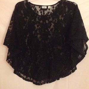 Ladies lace top. Size XL. Black.
