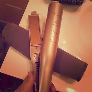 Tyme flat iron