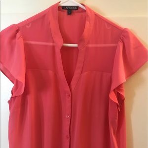 M bright coral Express ruffle short sleeve blouse