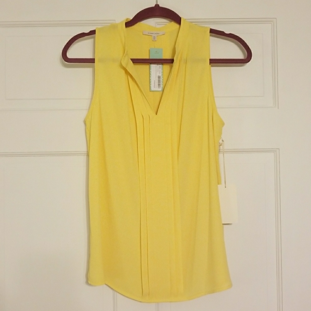 41 Hawthorne Top NWT