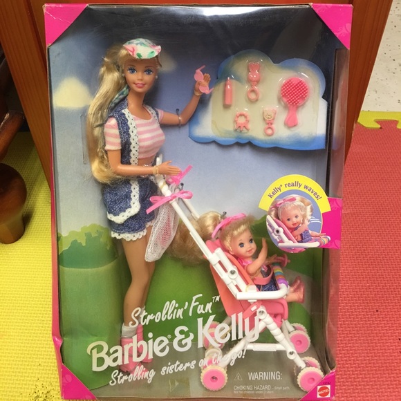 barbie strollin fun