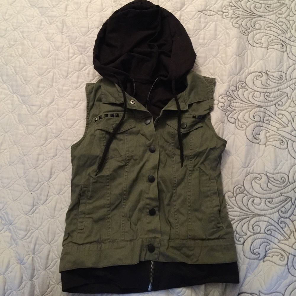 Olive vest
