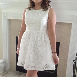 White lace dress