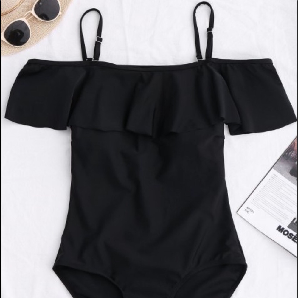 Adorable ruffle off the shoulder bathing suit