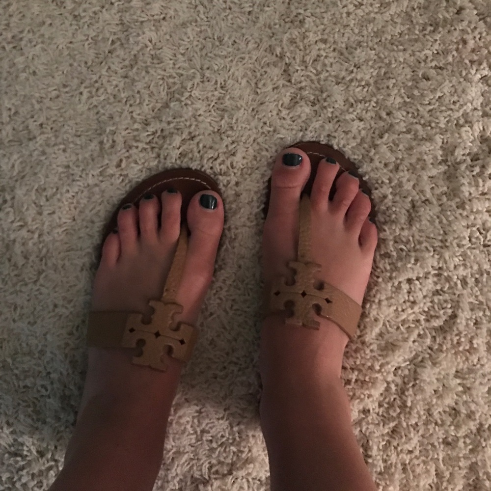 Tory burch nude sandals