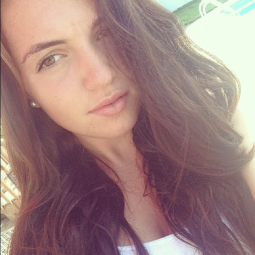 Meet your Posher, Christina