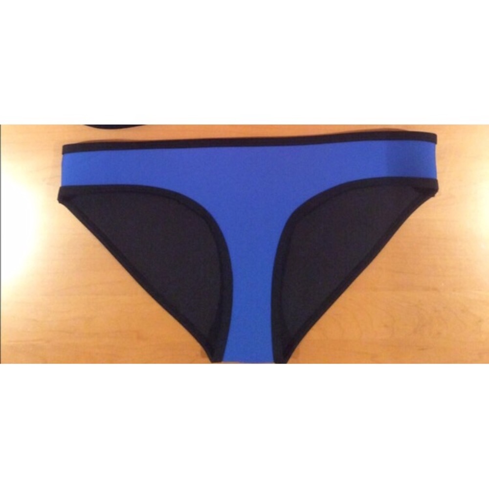 TRIANGL Chloe Malibu Bikini *BOTTOM*