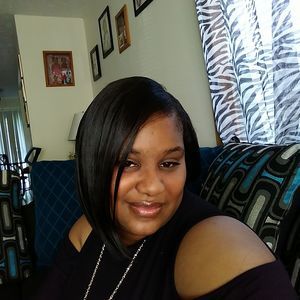 Meet your Posher, Renee