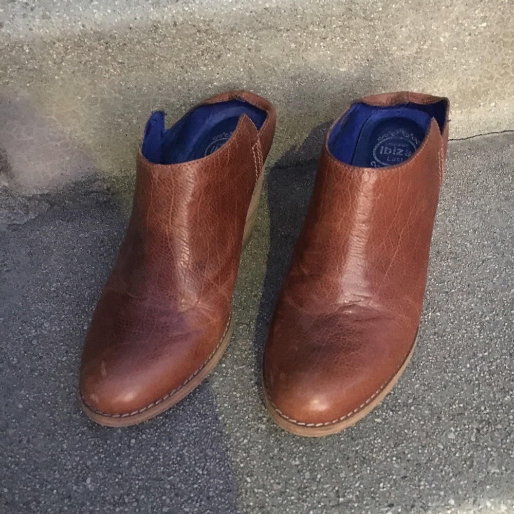 Jeffrey Campbell brown leather mules