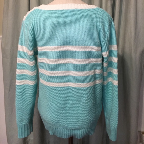 Sweater - Picture 2 of 2