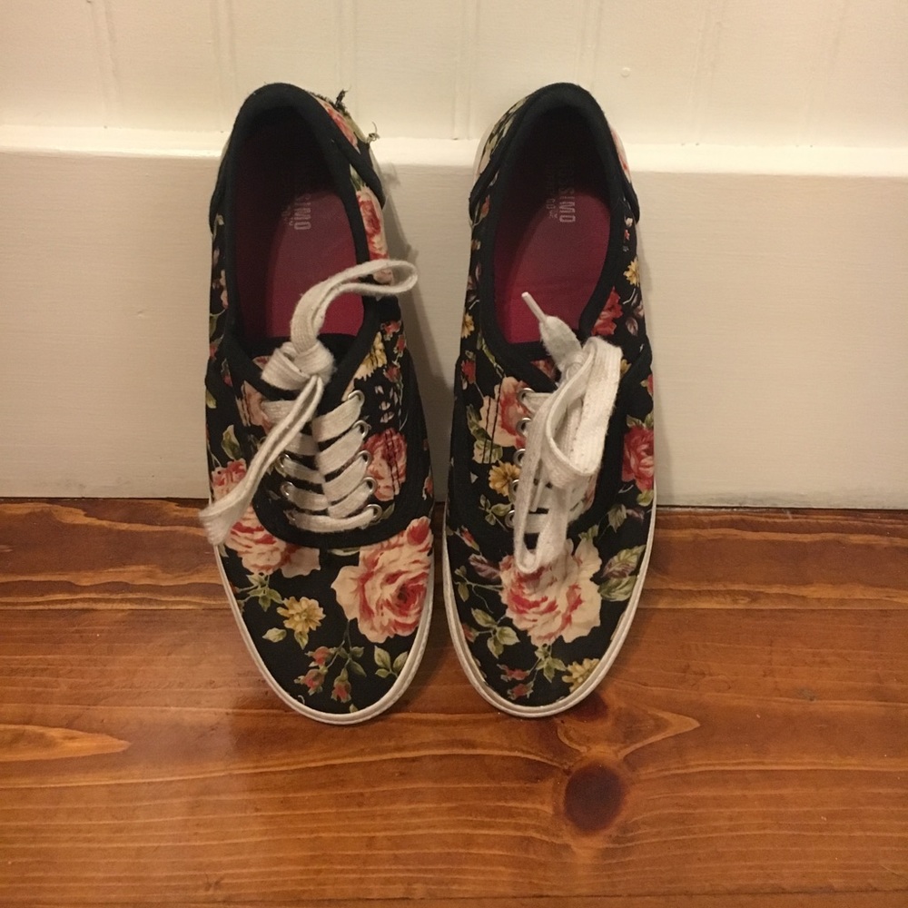 Floral shoes