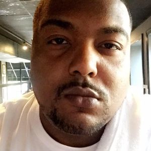 Meet your Posher, Angelo