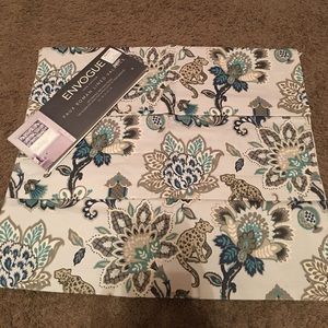 Faux Roman Lined Valance