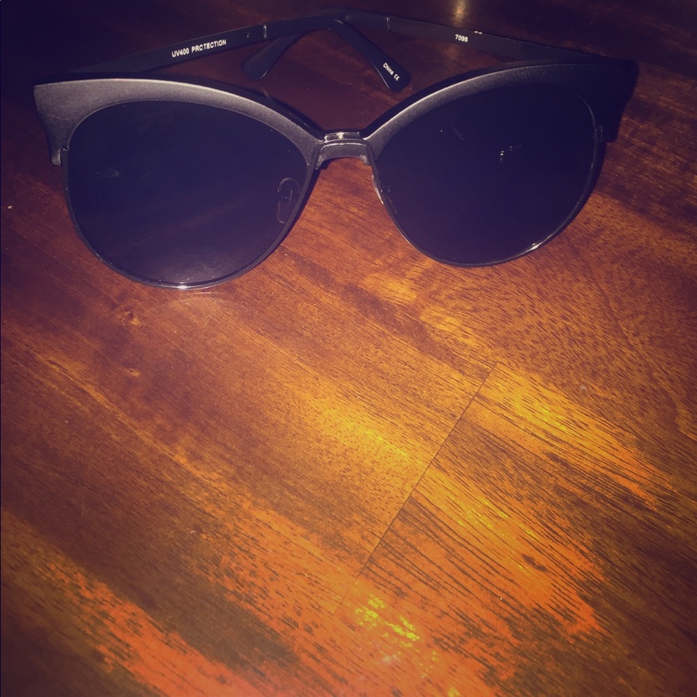 Sunglasses !