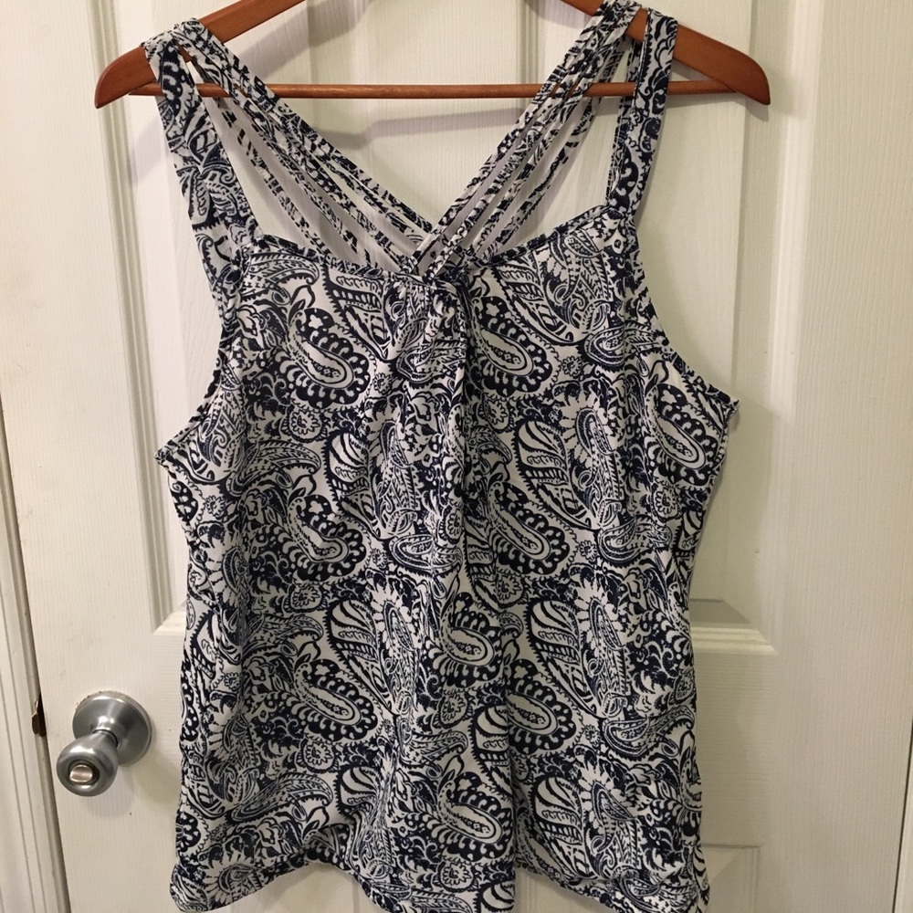 Avenue size 18/20 blouse