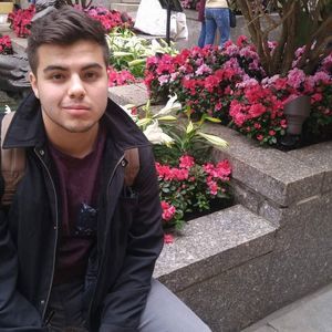 Meet your Posher, Chris