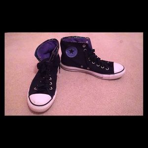 Black high top converse!