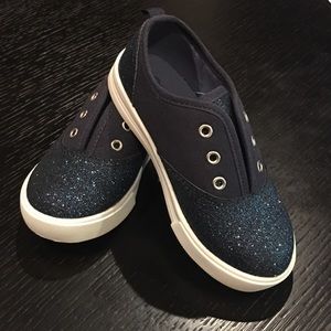 OshKosh B'gosh Glitter Slip on Sneaker - Size 9