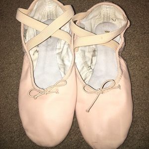 Pink ballerina flats