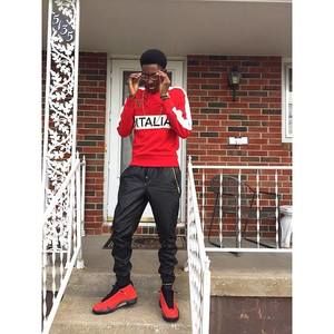 Meet your Posher, Aaron